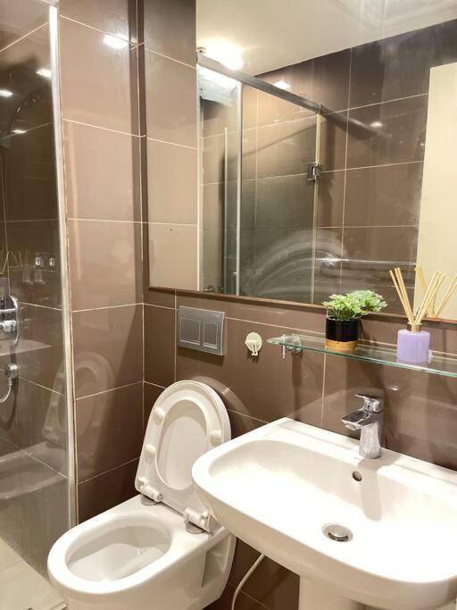 The Serene Escape Rockwell Makati City View 1Br Διαμέρισμα Μανίλα Εξωτερικό φωτογραφία